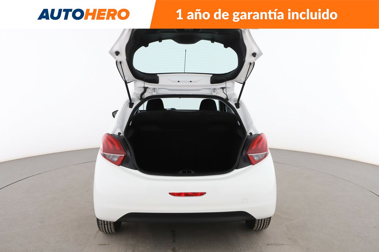 Foto Peugeot 208 17