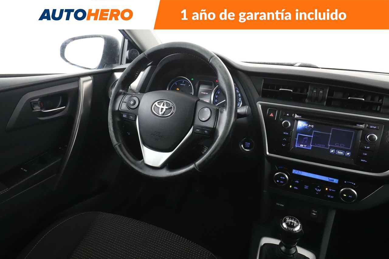 Foto Toyota Auris 13