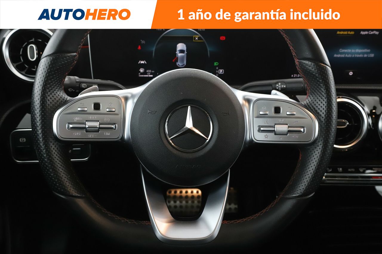 Foto Mercedes-Benz Clase A 18