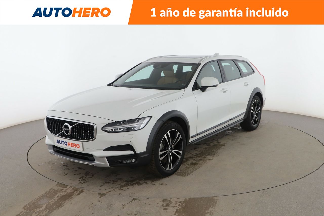 Foto Volvo V90 Cross Country 1