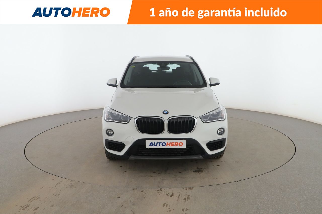 Foto BMW X1 9