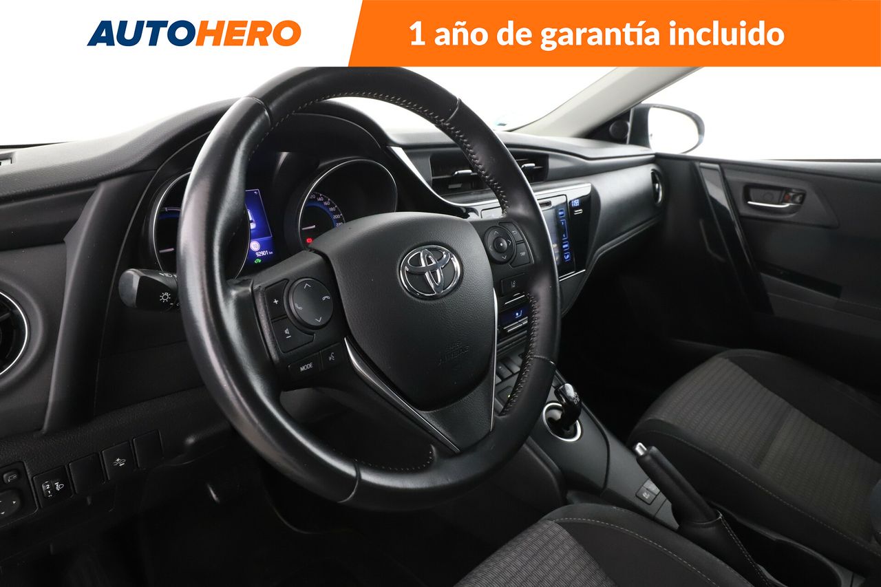 Foto Toyota Auris 12