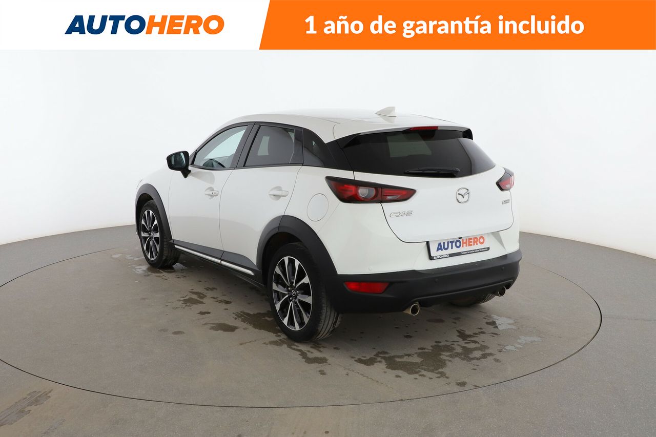 Foto Mazda CX-3 4