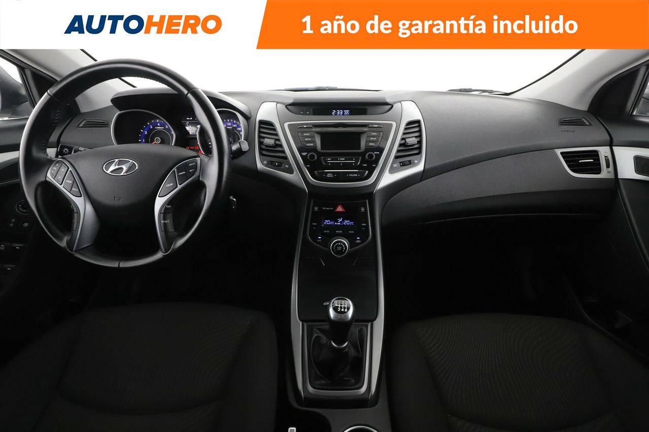 Foto Hyundai Elantra 13