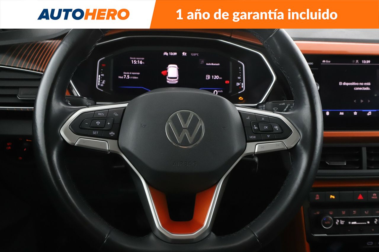 Foto Volkswagen T-Cross 18