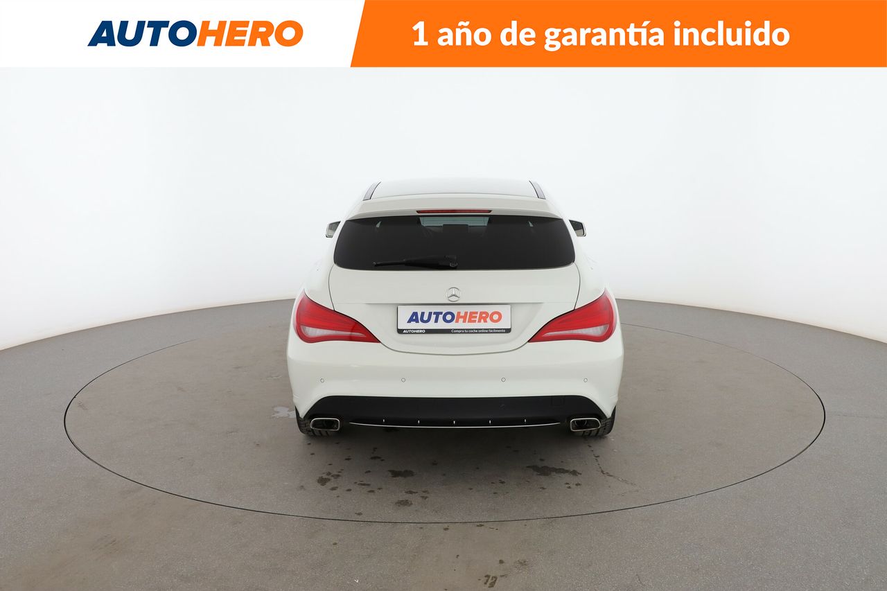 Foto Mercedes-Benz Clase CLA 4