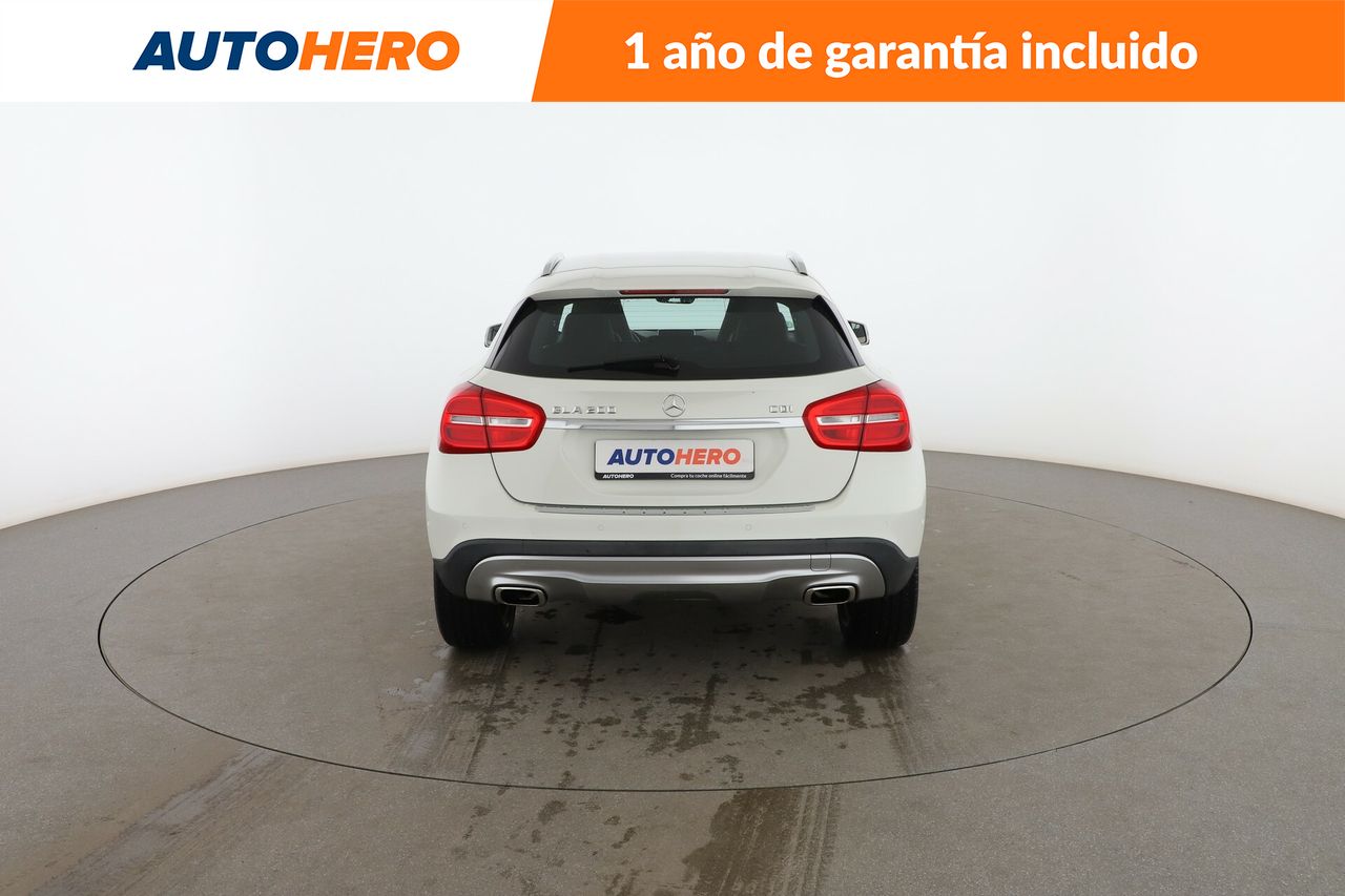 Foto Mercedes-Benz Clase GLA 5