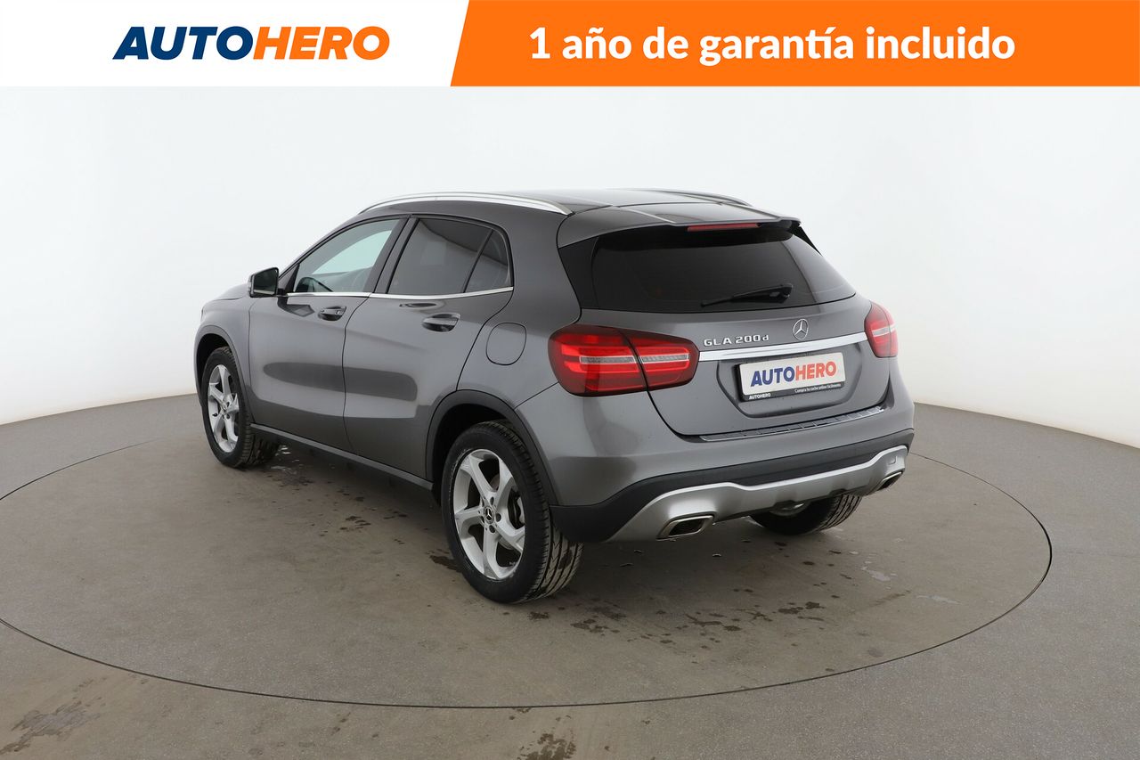 Foto Mercedes-Benz Clase GLA 4