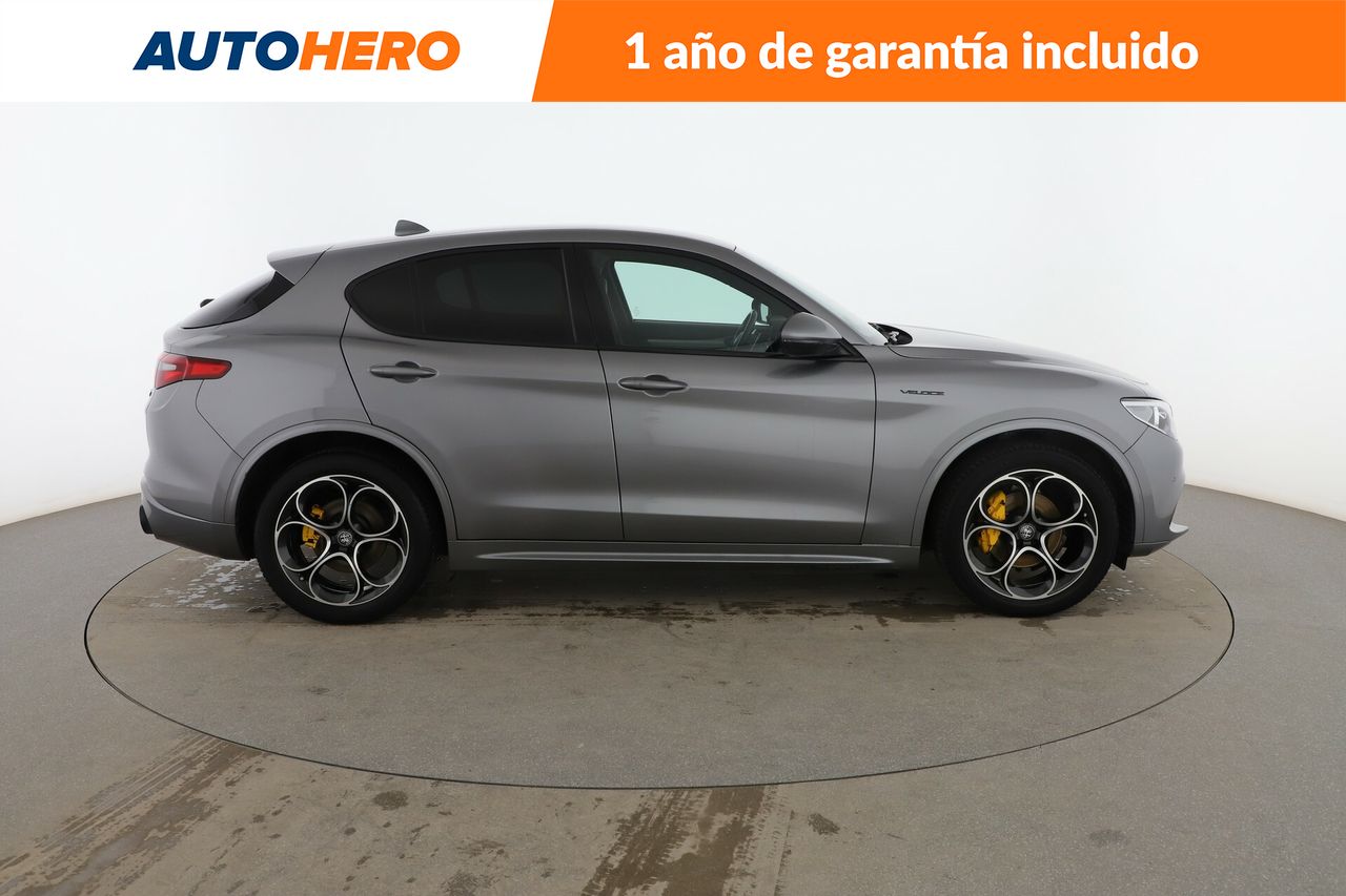 Foto Alfa Romeo Stelvio 7