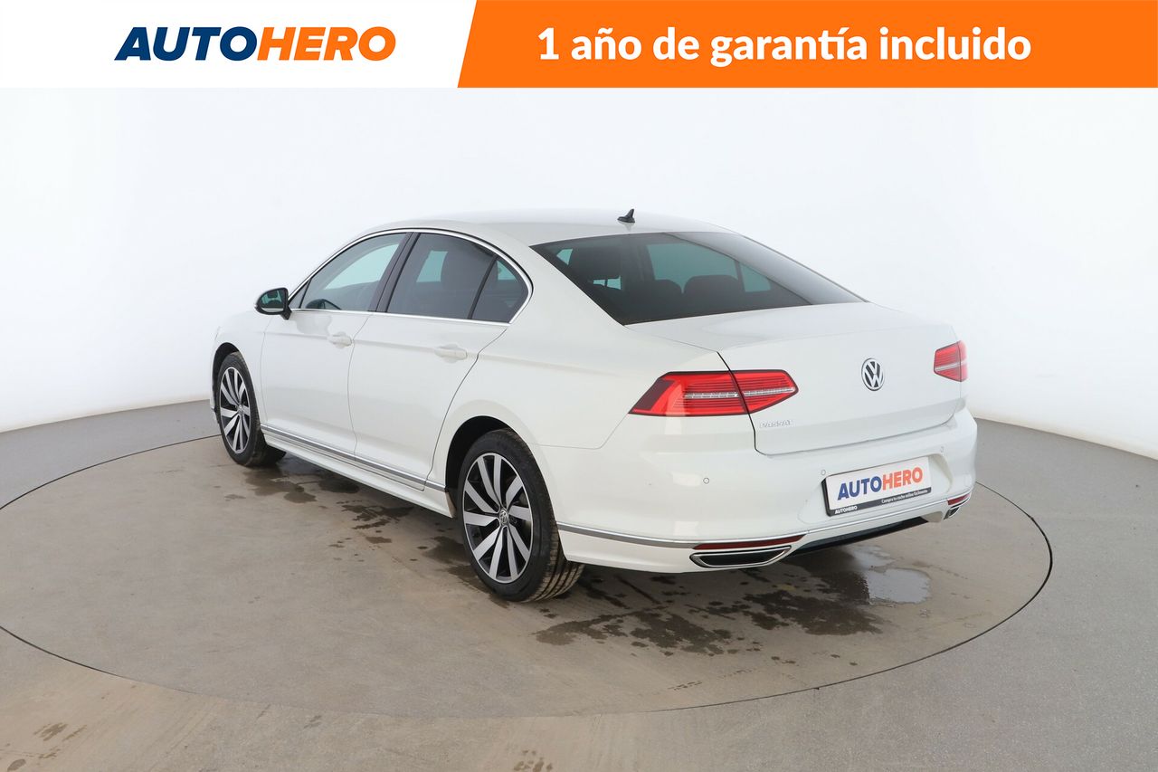 Foto Volkswagen Passat 4