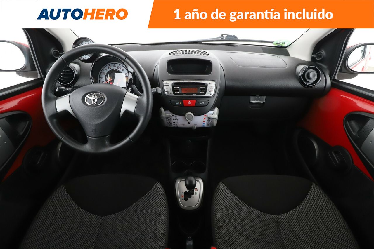 Foto Toyota Aygo 13