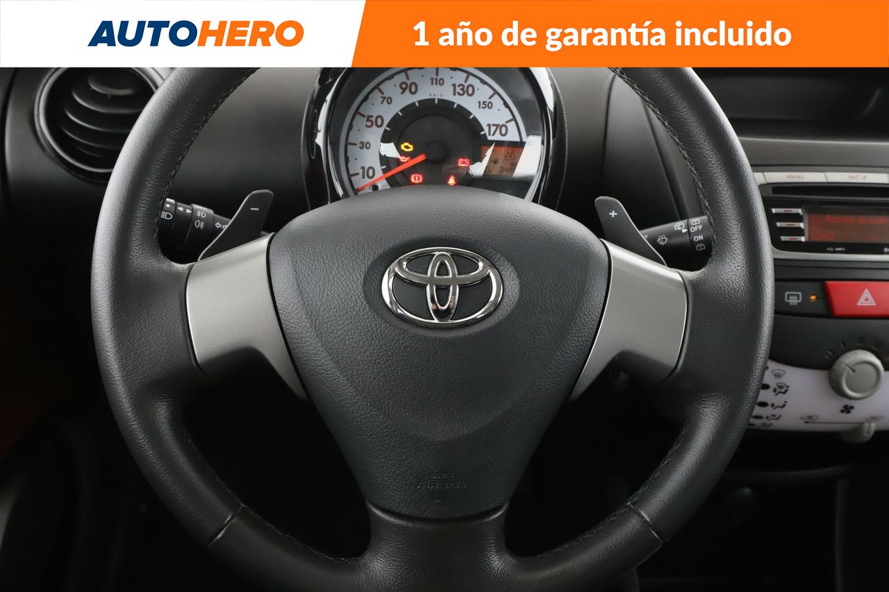 Foto Toyota Aygo 19