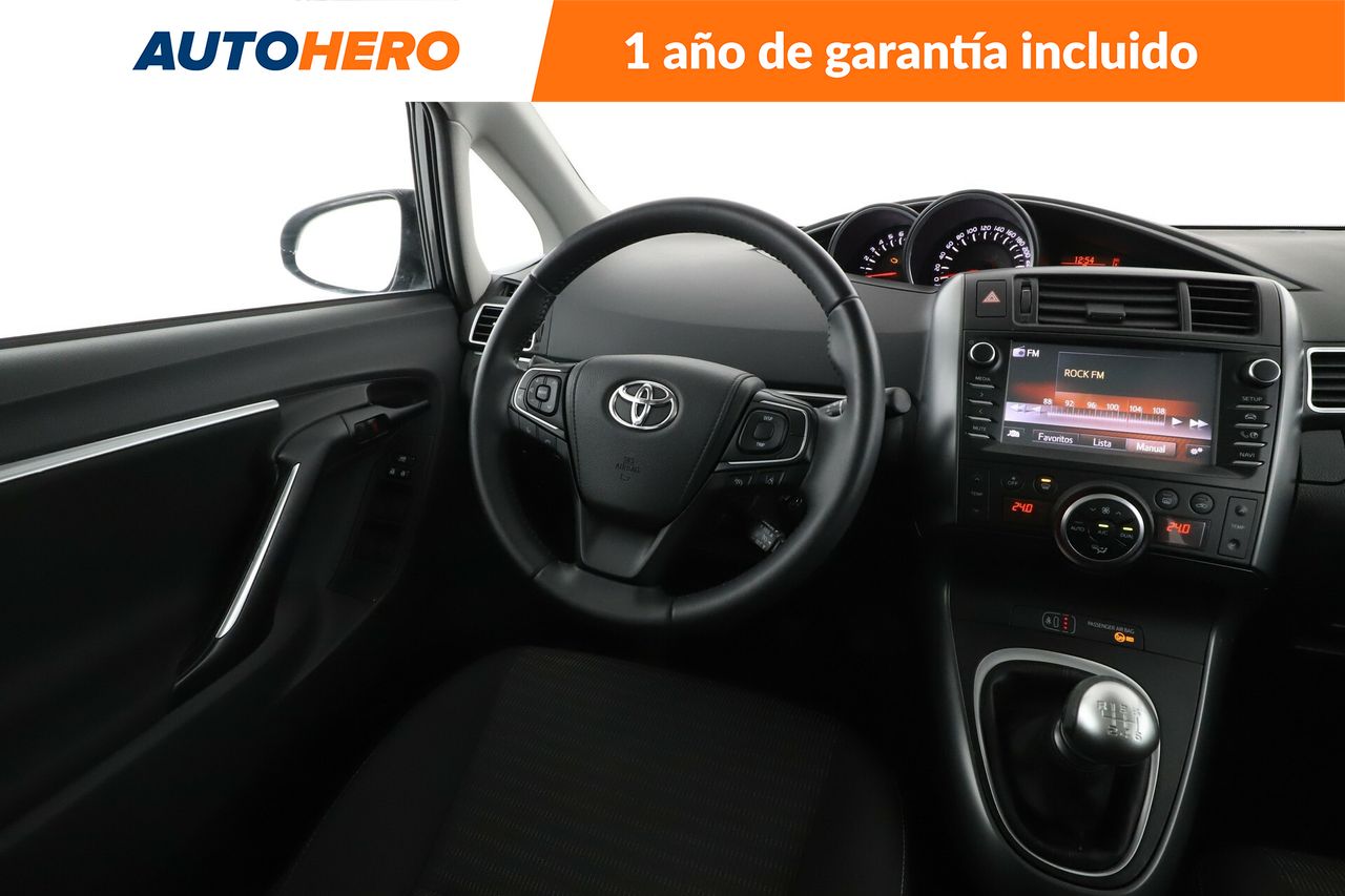 Foto Toyota Corolla Verso 14