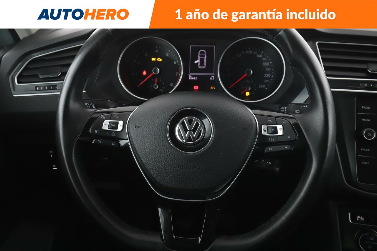 Foto Volkswagen Tiguan 19