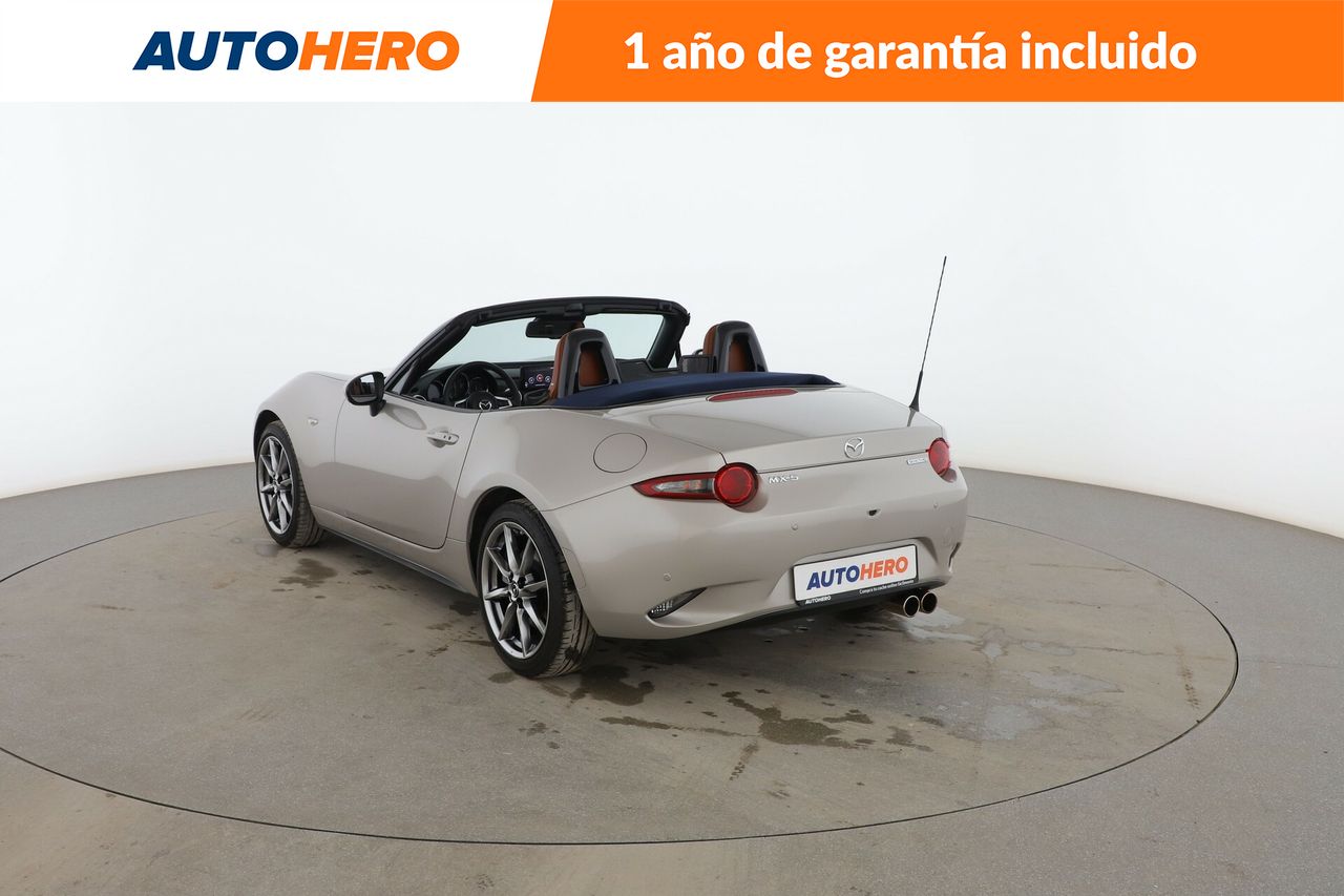 Foto Mazda MX-5 4