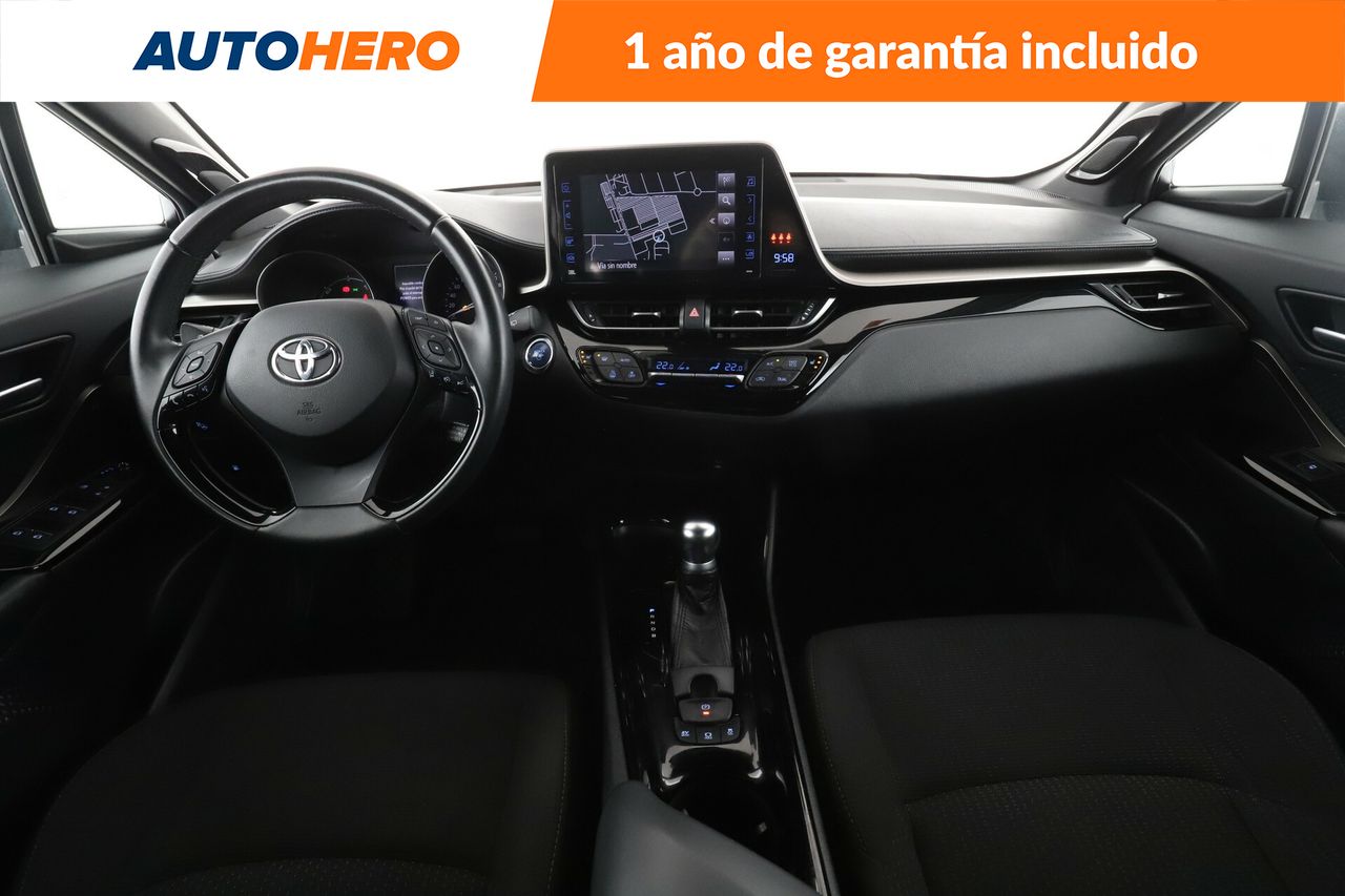 Foto Toyota C-HR 13