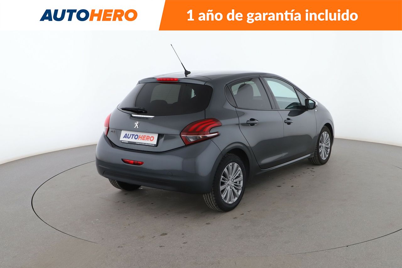 Foto Peugeot 208 6