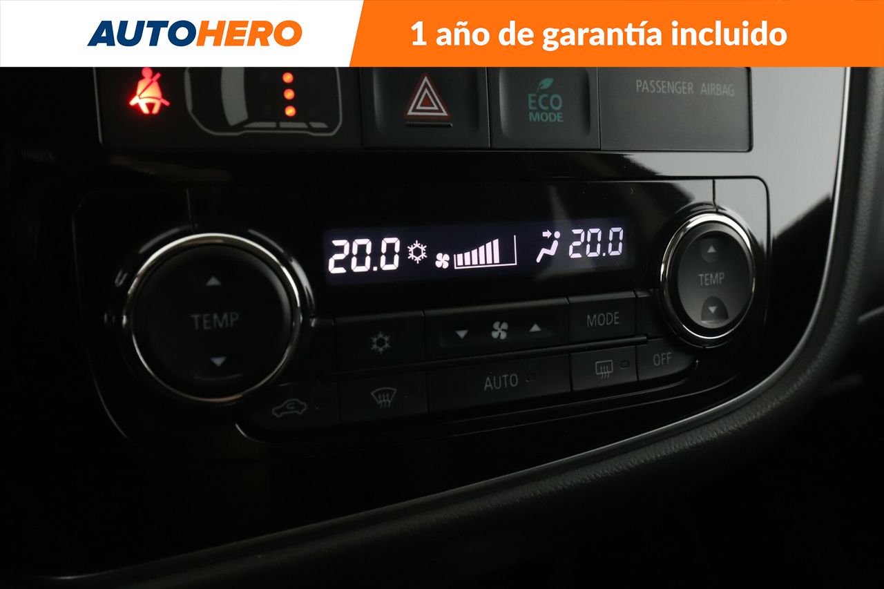 Foto Mitsubishi Outlander 26