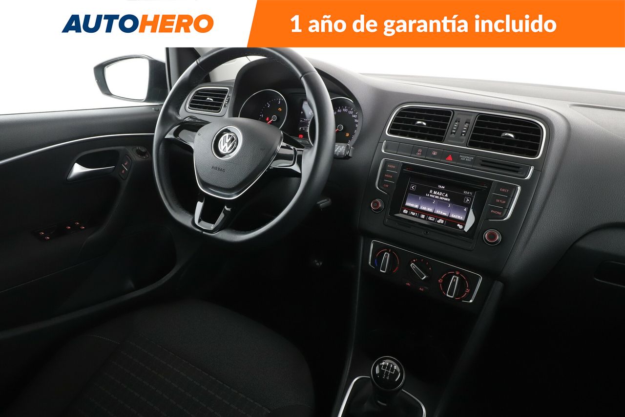 Foto Volkswagen Polo 14