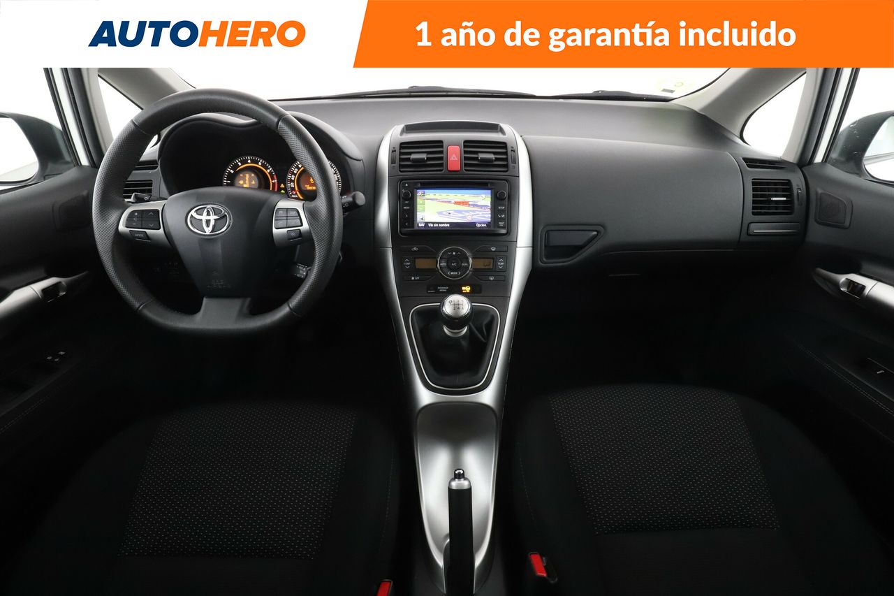 Foto Toyota Auris 13