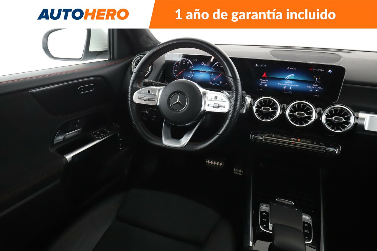 Foto Mercedes-Benz Clase GLB 14