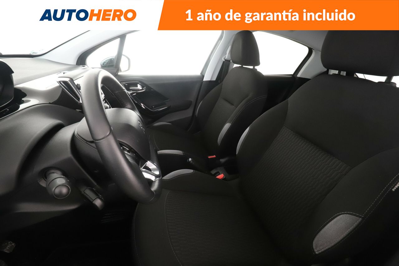 Foto Peugeot 208 11