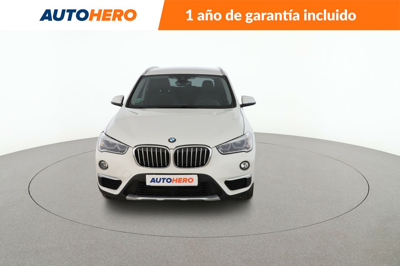 Foto BMW X1 9