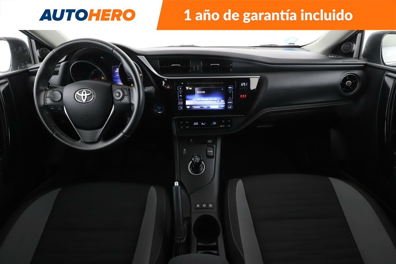 Foto Toyota Auris 13