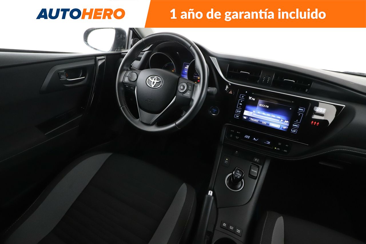 Foto Toyota Auris 14