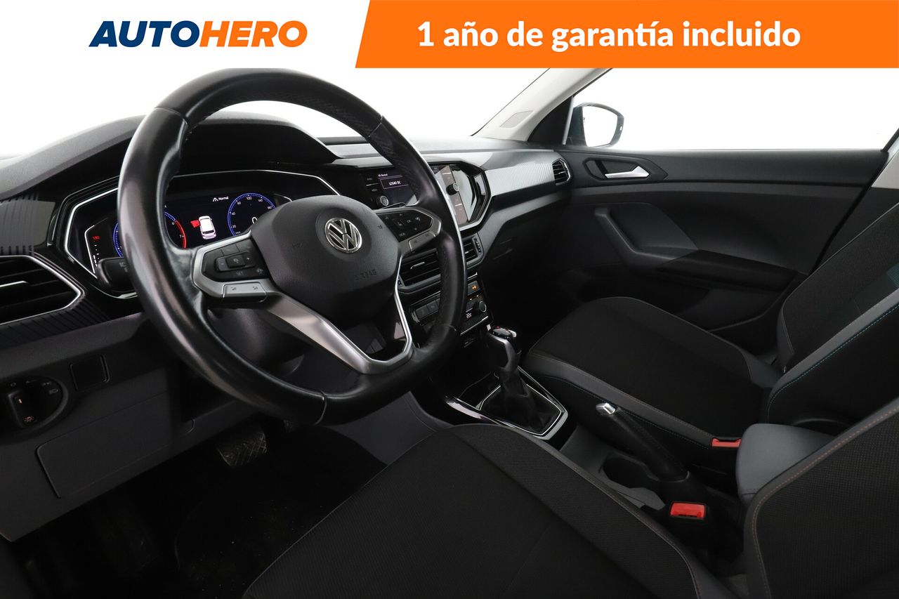 Foto Volkswagen T-Cross 12