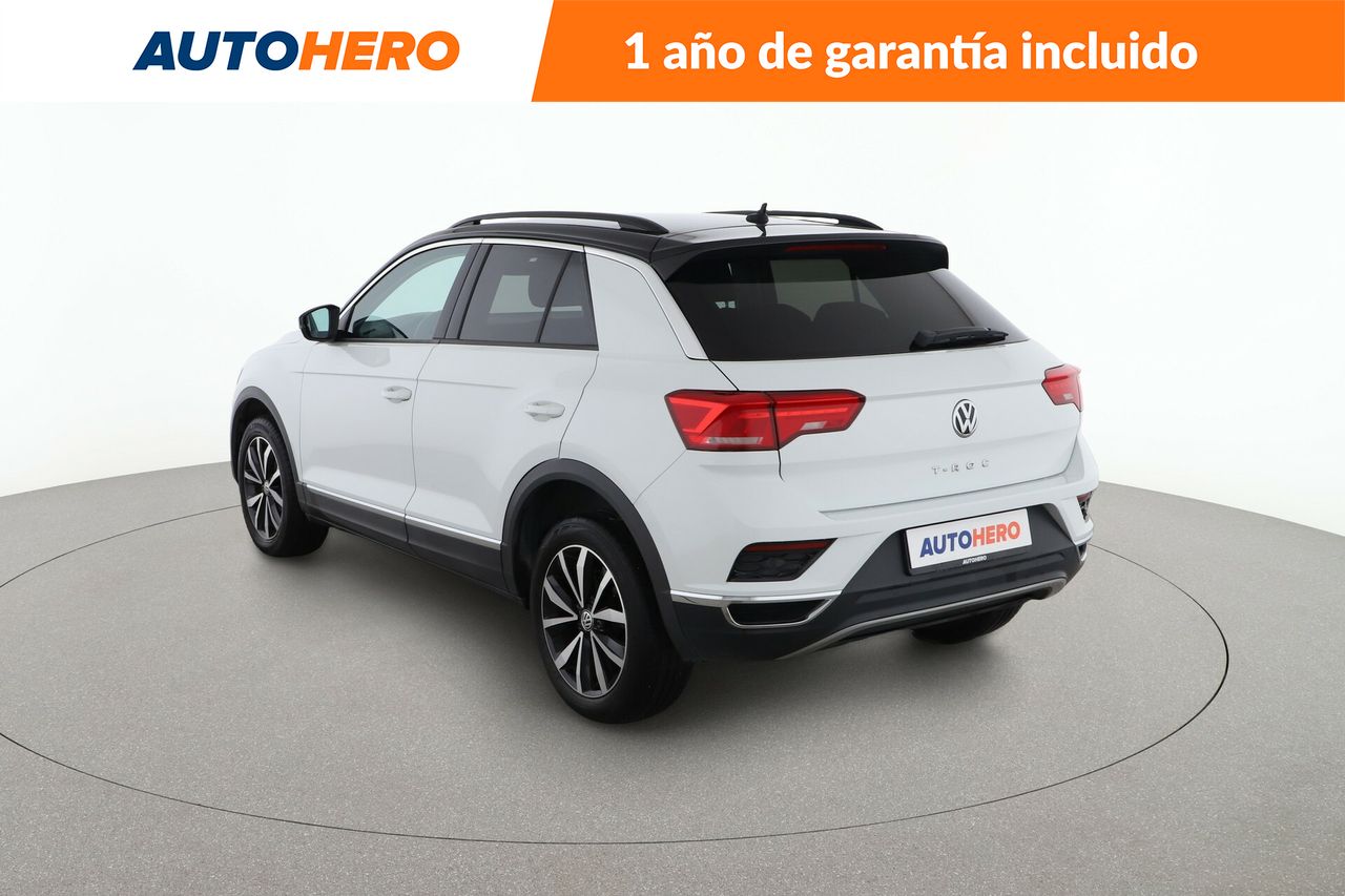 Foto Volkswagen T-Roc 4