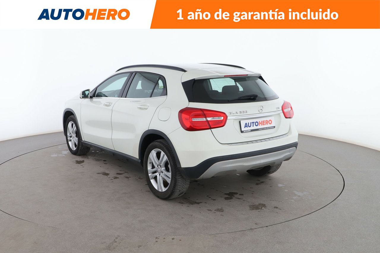 Foto Mercedes-Benz Clase GLA 4