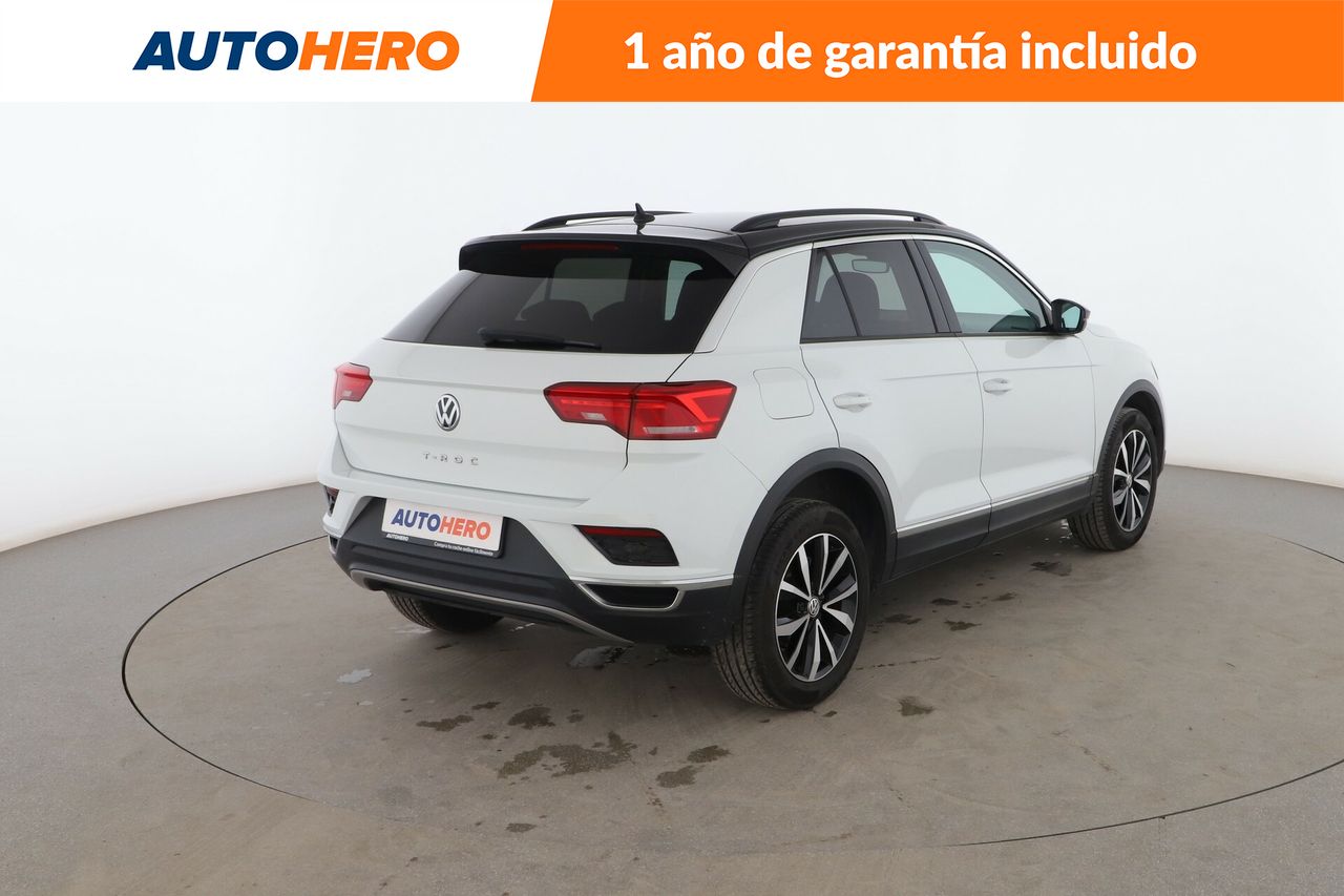 Foto Volkswagen T-Roc 6