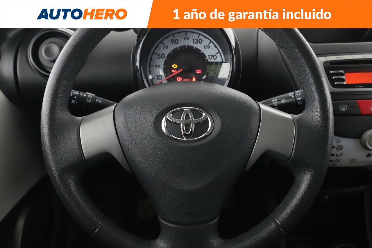 Foto Toyota Aygo 19