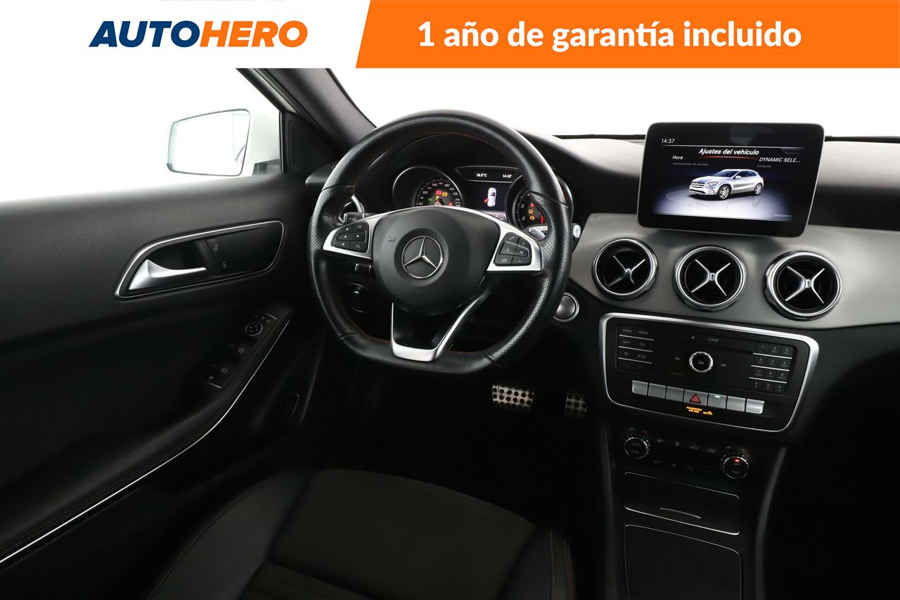 Foto Mercedes-Benz Clase GLA 13