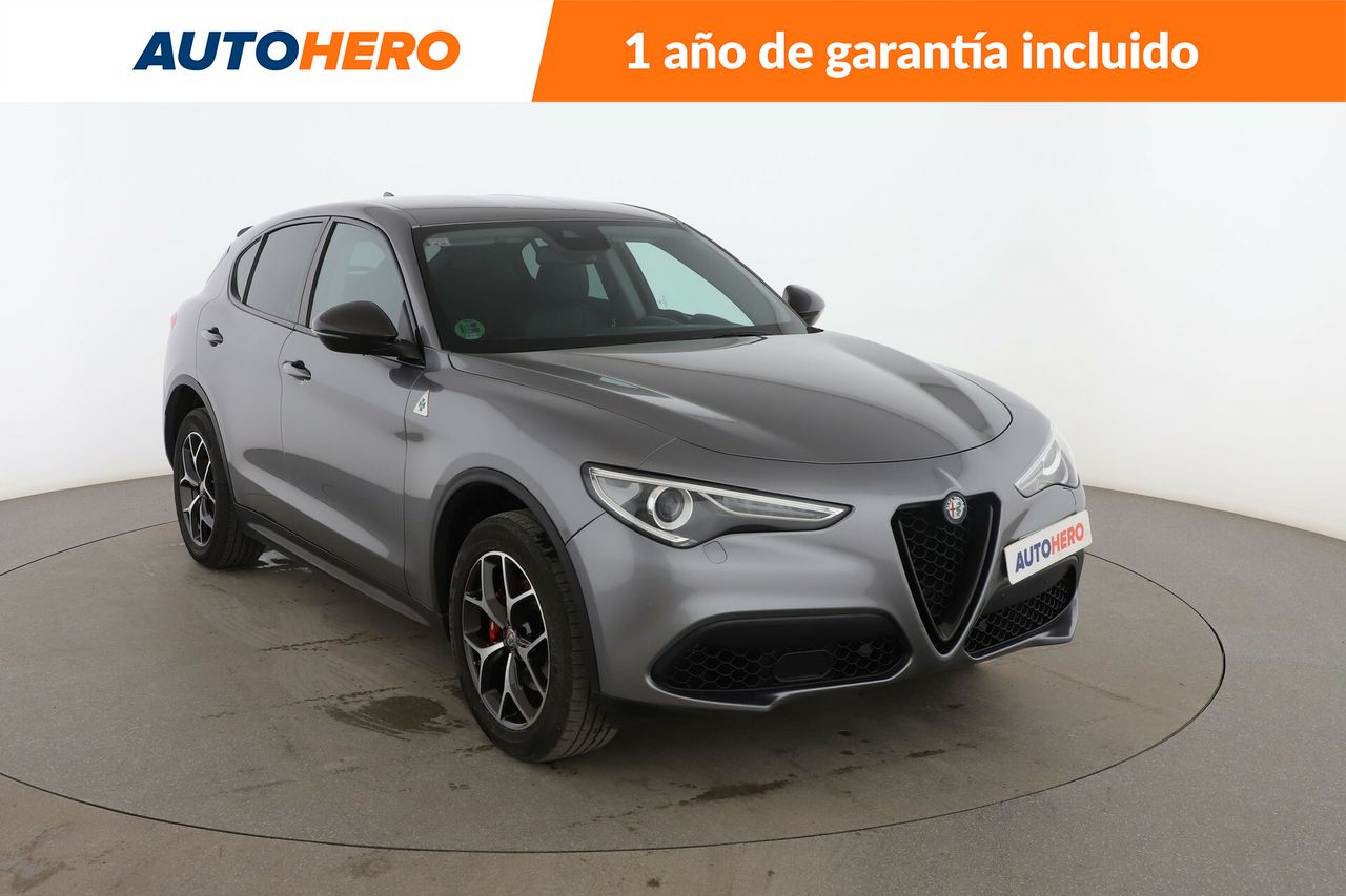 Foto Alfa Romeo Stelvio 8