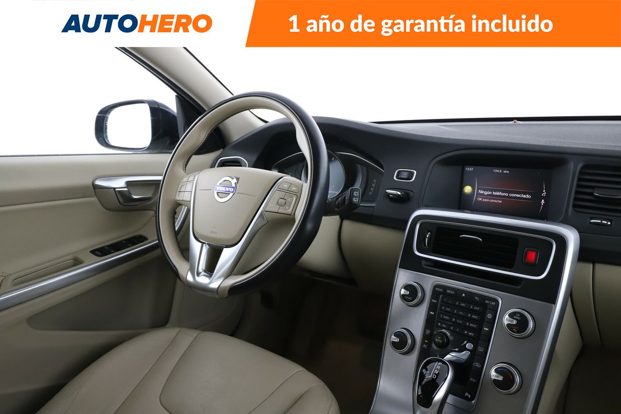 Foto Volvo V60 Cross Country 13