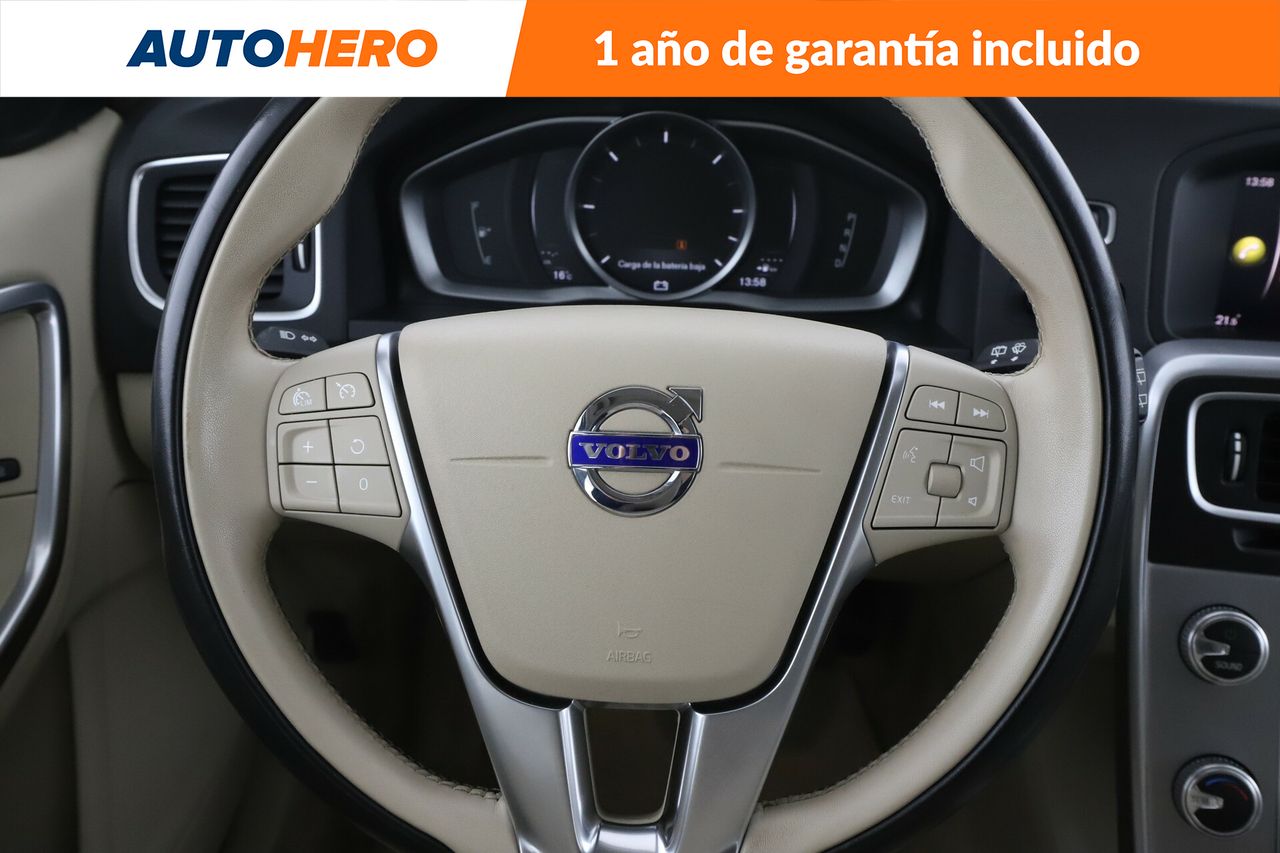 Foto Volvo V60 Cross Country 19