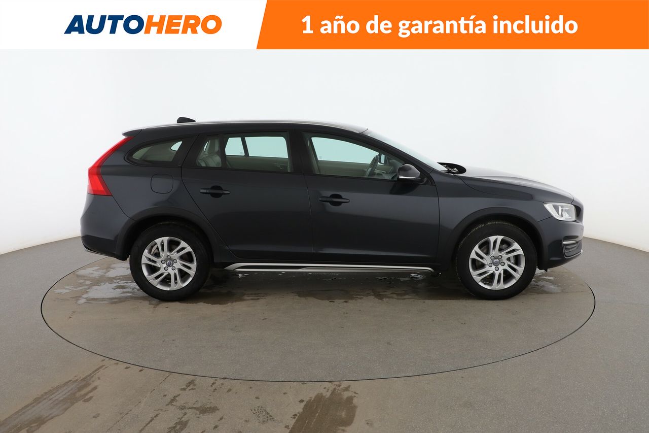 Foto Volvo V60 Cross Country 7