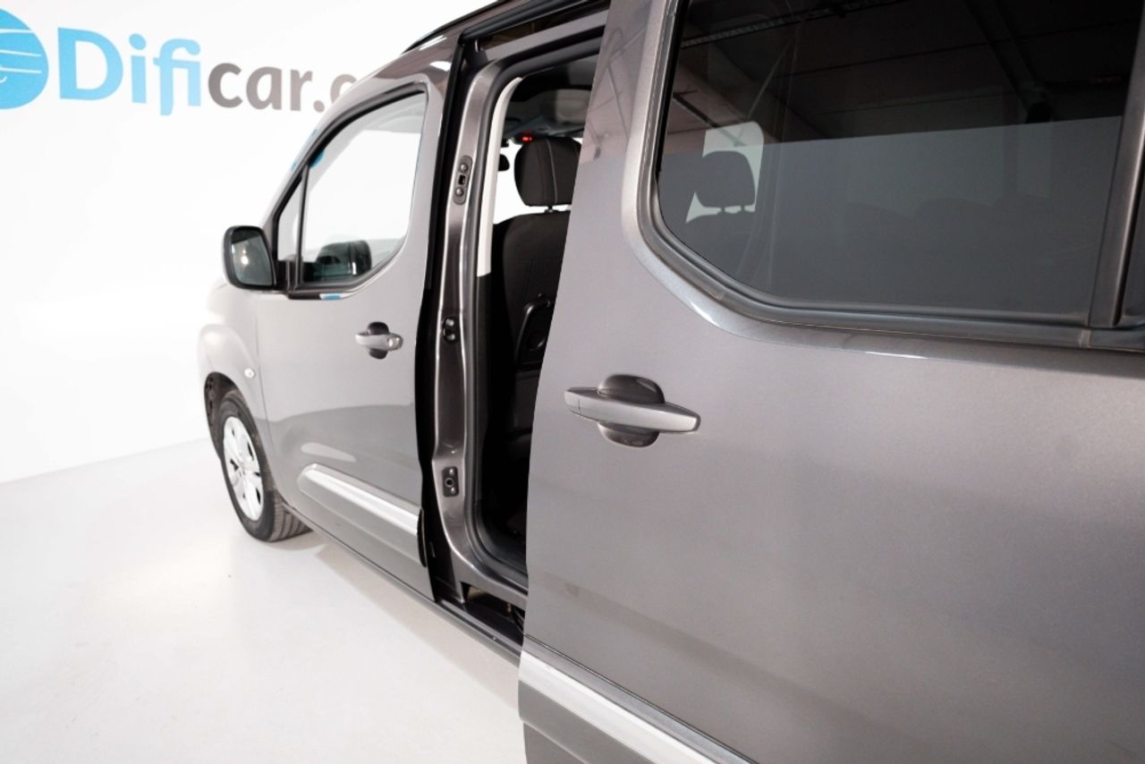 Foto Toyota Proace Verso 31