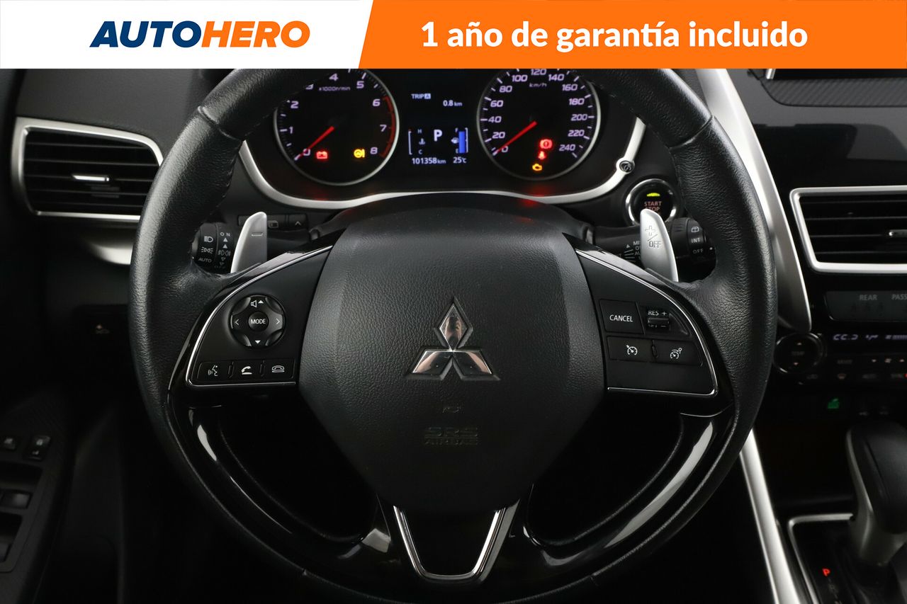 Foto Mitsubishi Eclipse Cross 19