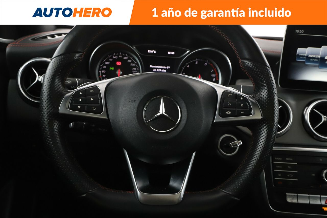 Foto Mercedes-Benz Clase GLA 19