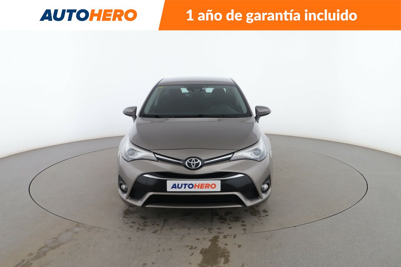 Foto Toyota Avensis 9