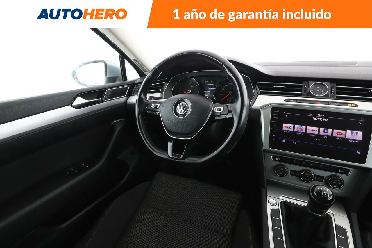 Foto Volkswagen Passat 14