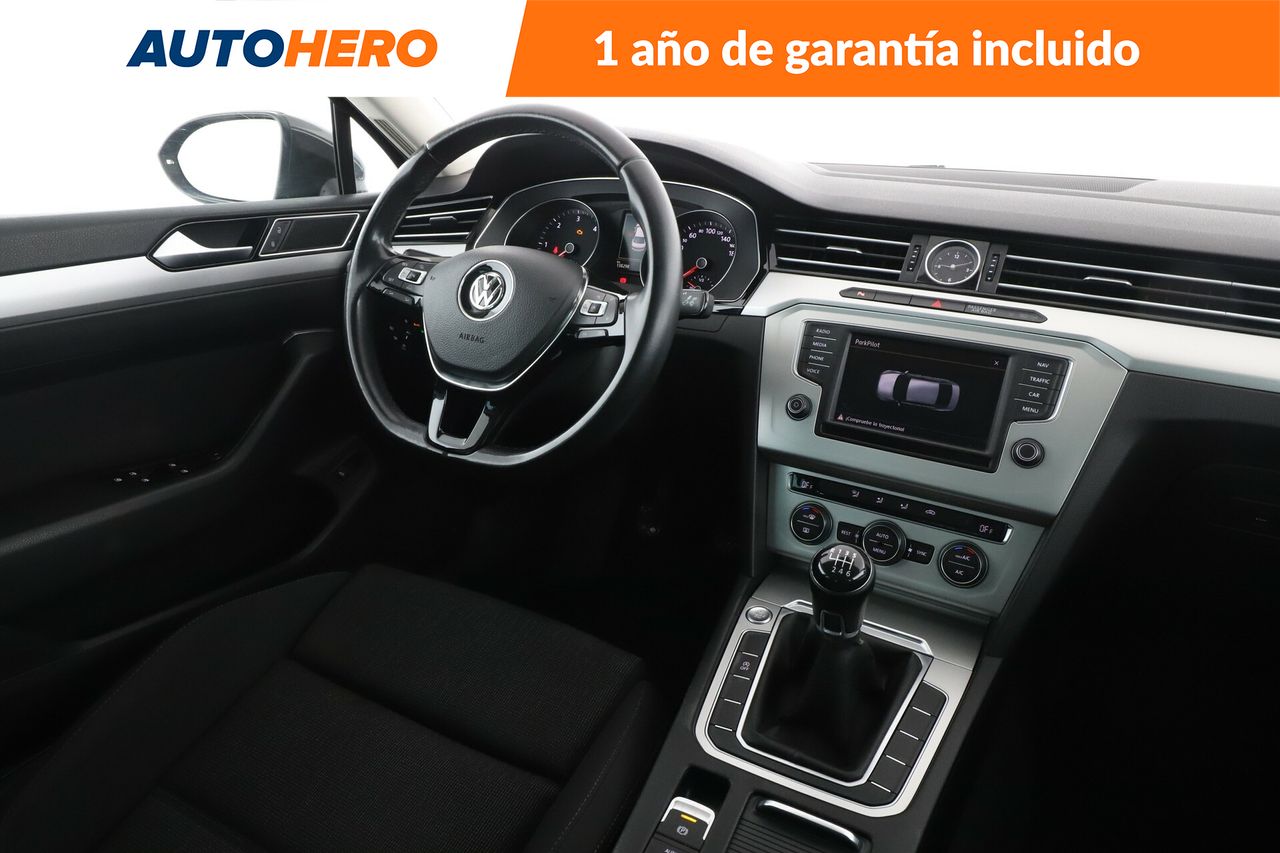 Foto Volkswagen Passat 14