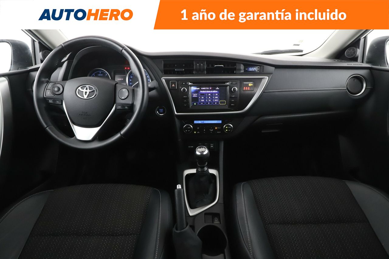 Foto Toyota Auris 13