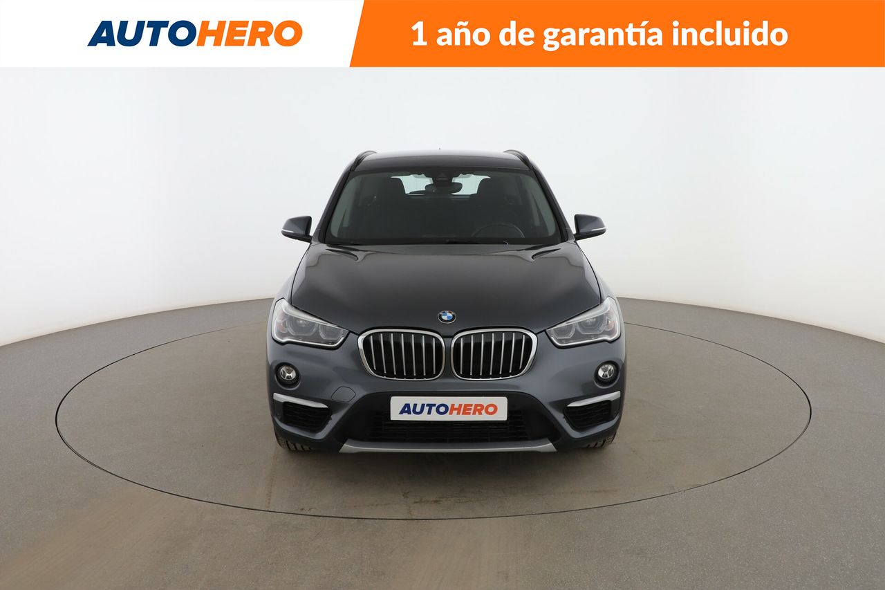 Foto BMW X1 9