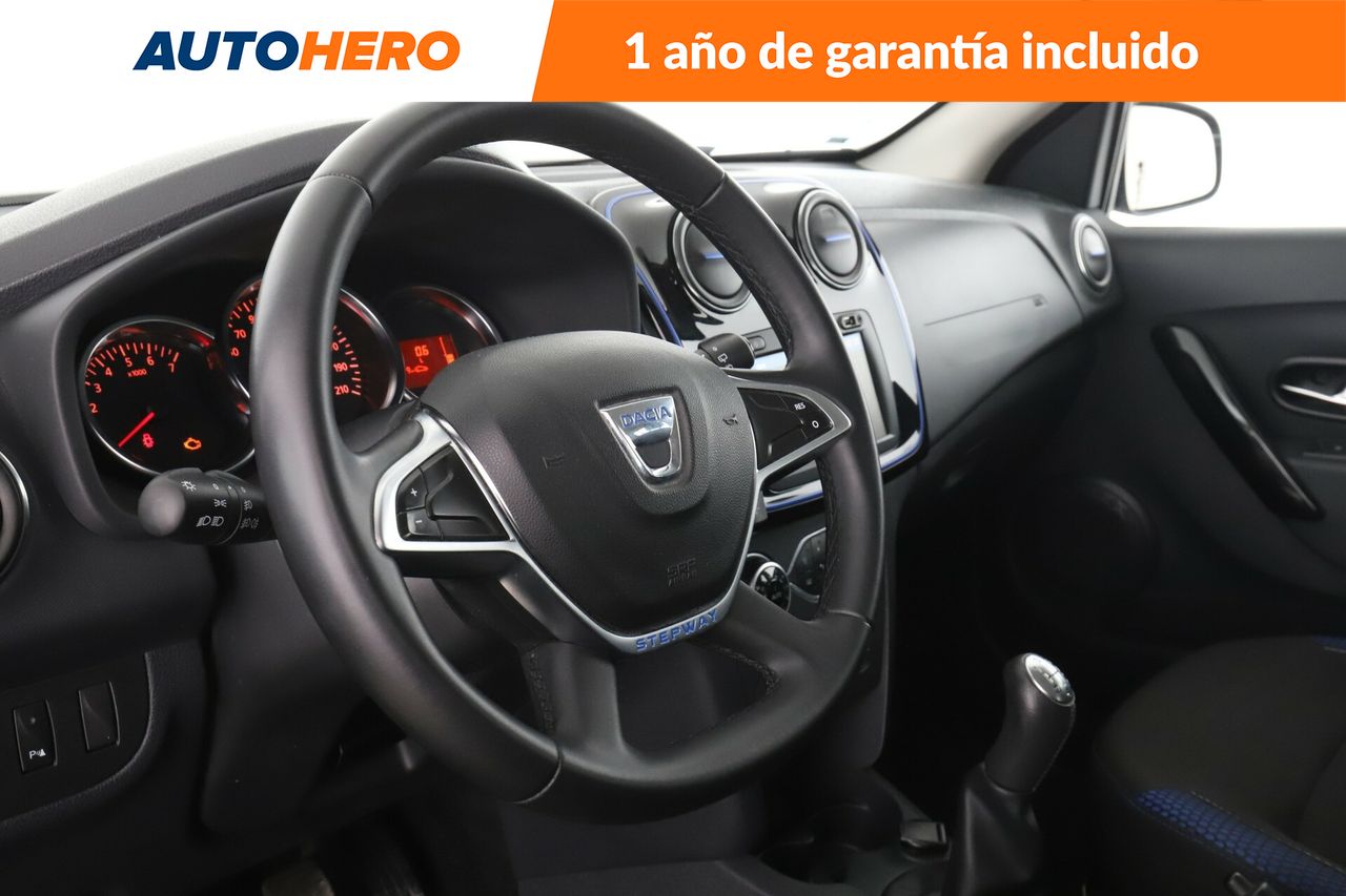 Foto Dacia Sandero 12