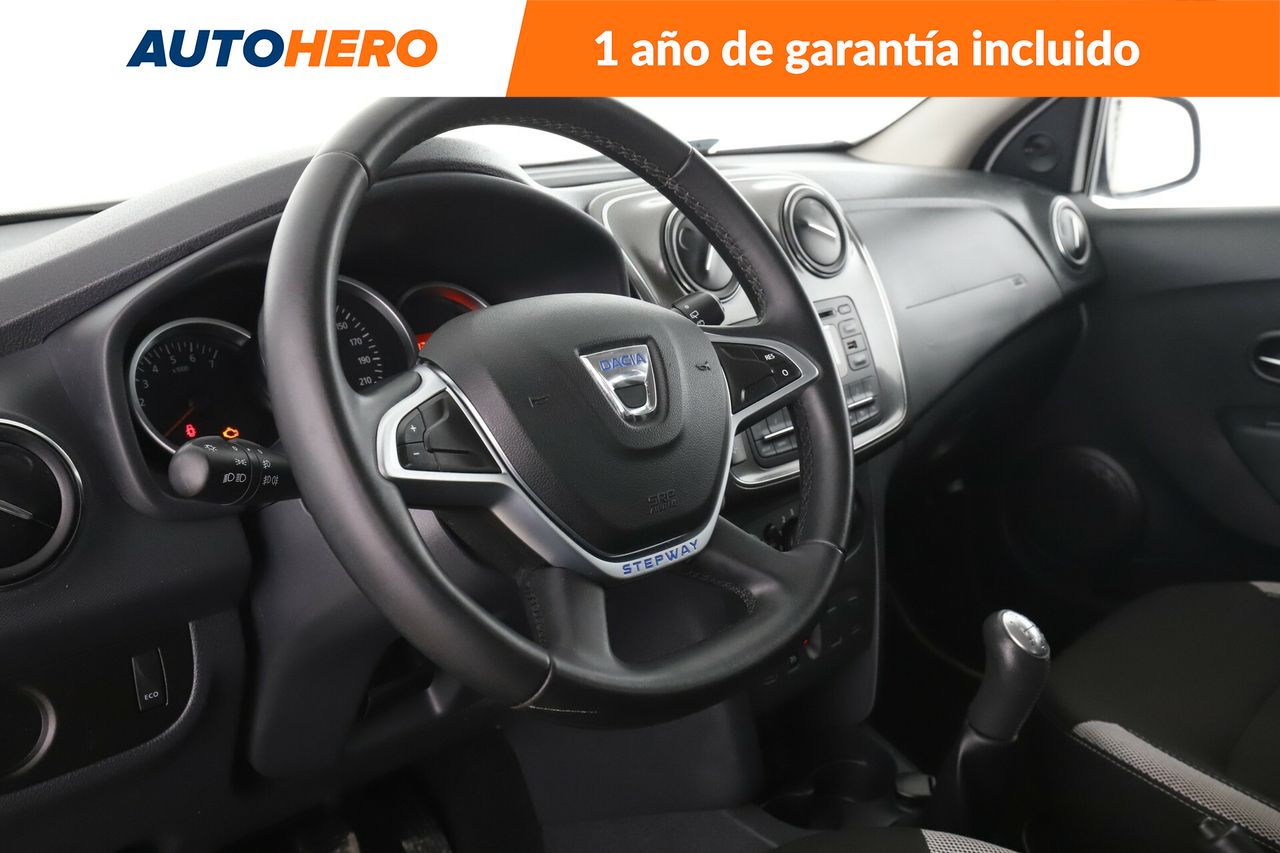 Foto Dacia Sandero 12