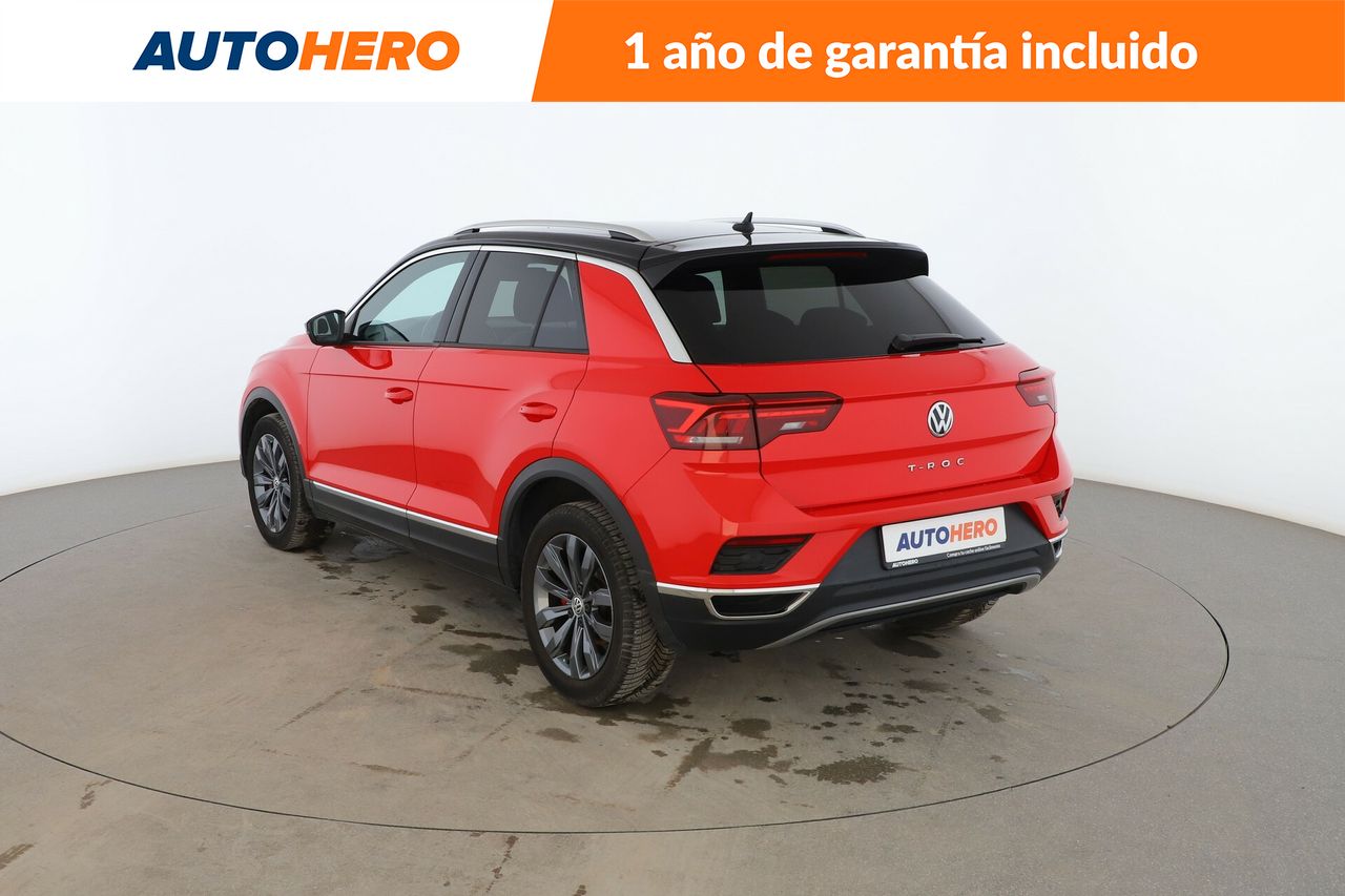 Foto Volkswagen T-Roc 4